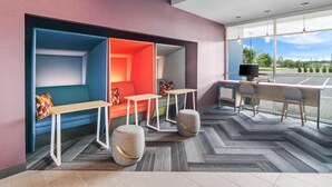Business center - Tru By Hilton Valparaiso (Valparaiso)