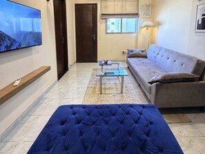 TV - Gourmet Getaway Two by Jannat Vacation Rentals (Karachi)