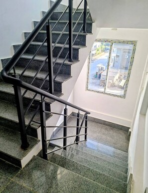 Interior - Gourmet Getaway Petite by Jannat Vacation Rentals (Karachi)