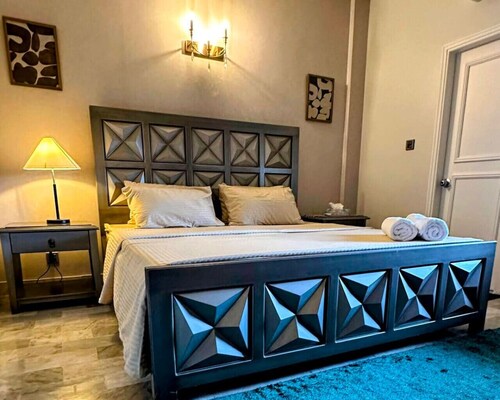 Oceanfront Oasis by Jannat Vacation Rentals