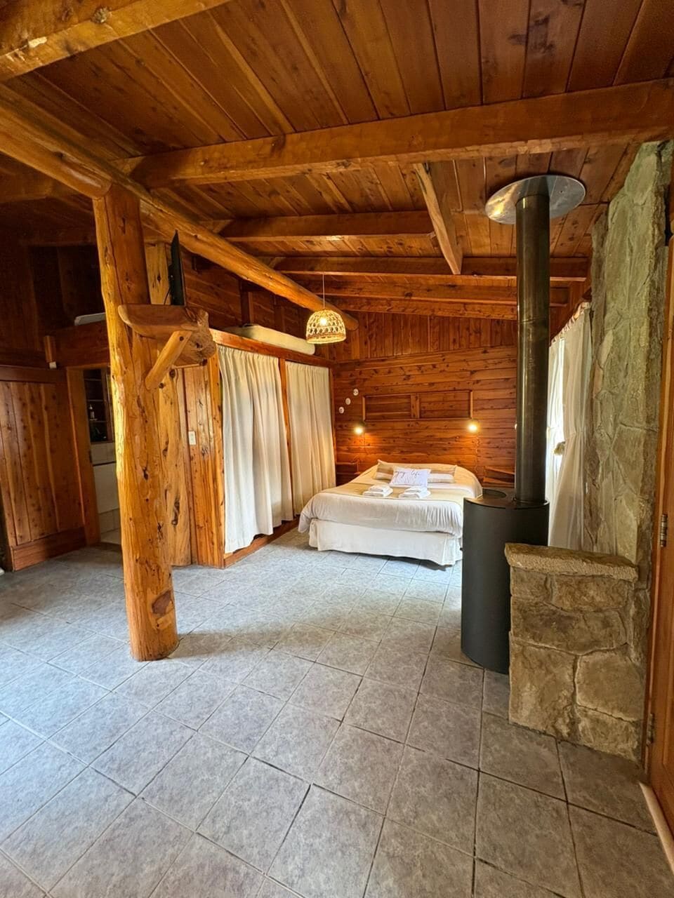 Standard Cabin, 1 Queen Bed, Lake View