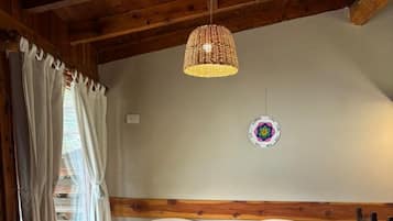 Standard Cabin, 1 Queen Bed, Lake View | WiFi (free), bed sheets