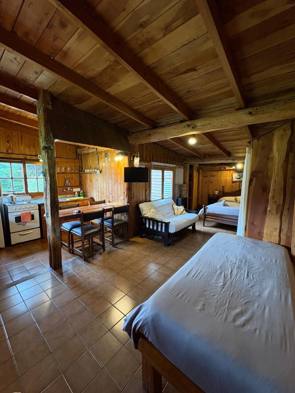 Wifi gratis y ropa de cama 