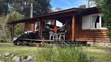 Basic Cabin, 1 Katil Ratu (Queen), Lake View | Bahagian luar