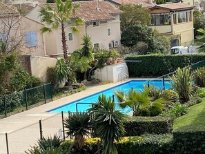 Pool - Charming apartment – 7 min to the beach (Mandelieu-la-Napoule)