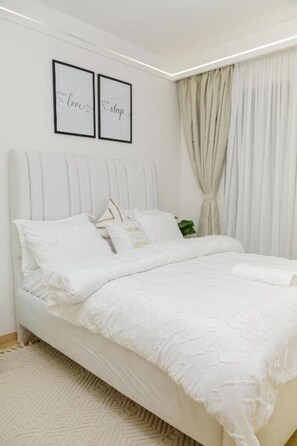 1 bedroom, WiFi, bed sheets - Riara One Residency (Nairobi)