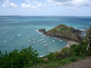 Unclassified image, 2 of 24, button - Holiday Home “Le Nid du Goéland” with Private Terrace, Shared Garden & Wi-Fi (Lantic)