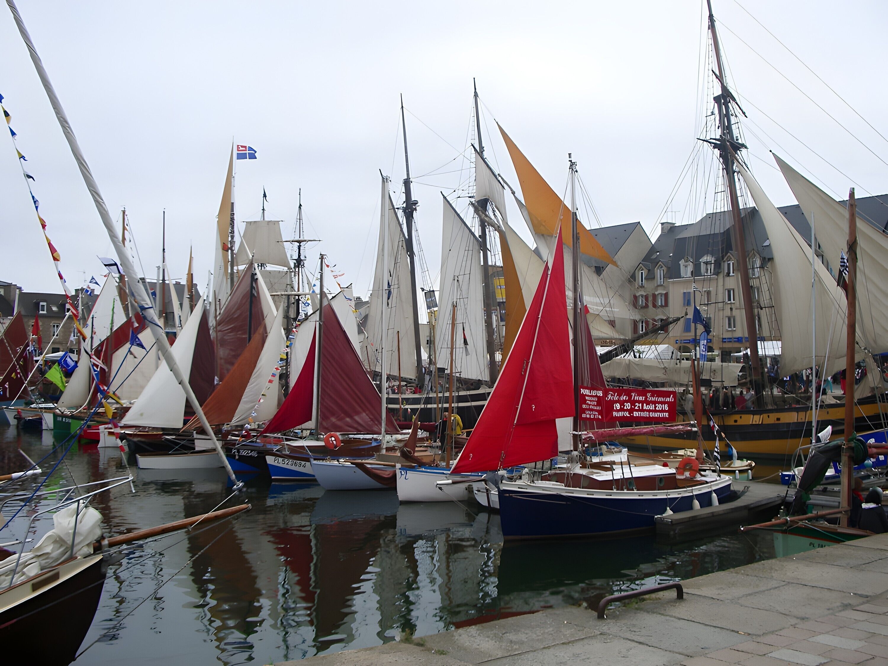 Marina/club náutico