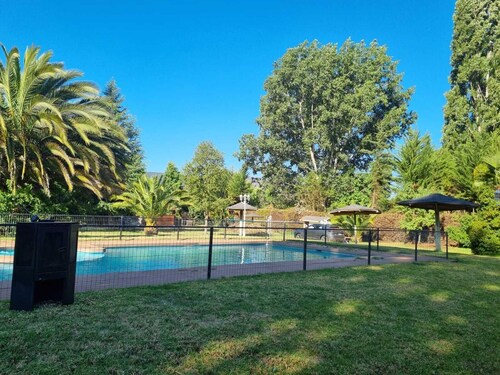 Family country house, spacious, cozy suite; for 14 people.