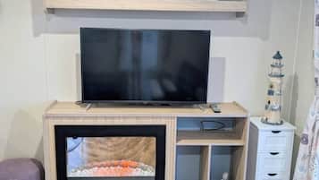 House, 3 Bedrooms, Balcony, Mountain View | Room amenity