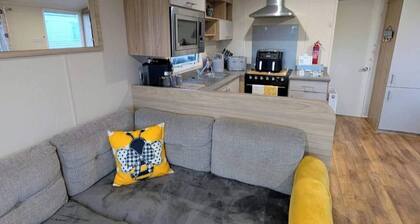 Caravan to Rent in Crainfield bay