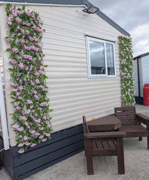 House, 3 Bedrooms, Balcony, Mountain View | Outdoor dining - Caravan to Rent in Crainfield bay (Newry)