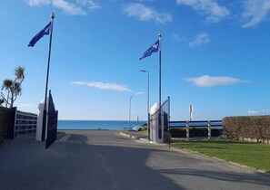 House, 3 Bedrooms, Balcony, Mountain View - Caravan to Rent in Crainfield bay (Newry)