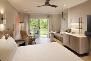 Room, 1 King Bed, Garden View (Guest) | In-room safe, desk, iron/ironing board, free cots/infant beds - Hilton Palm Cove Cairns Resort & Spa (Palm Cove)