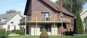 Beautiful Cottage in Erieau for Rent