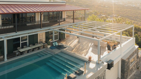 Imagen sin descripción, 1 de 43, botón