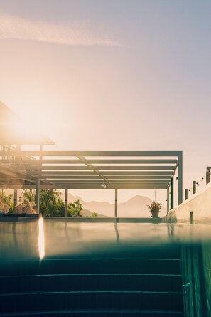 Imagen sin descripción, 2 de 43, botón