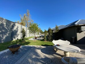 미분류 이미지, 3/5장, 버튼