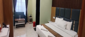 Palette Hotel Smriti Premium 3