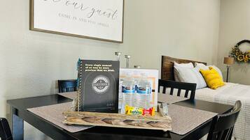 1 camera, ferro/asse da stiro, Wi-Fi, lenzuola