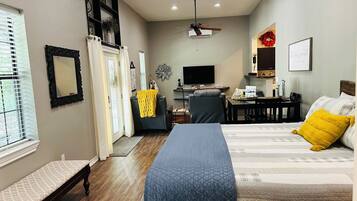 1 bedroom, iron/ironing board, WiFi, bed sheets
