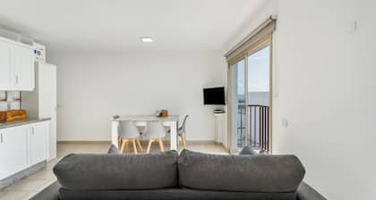 Apartment 'Turandot 34' with Sea View, Balcony and Wi-Fi