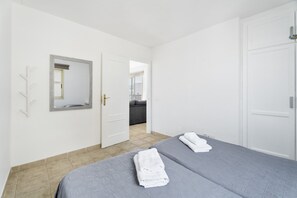 Room - Apartment 'Turandot 34' with Sea View, Balcony and Wi-Fi (La Restinga)