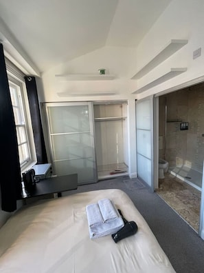 WiFi - London Bridge Shard En-Suite (Greater London)