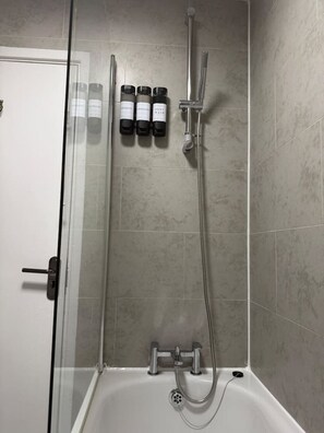 Hair dryer - Local London Double Room (Greater London)