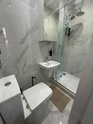 Hair dryer - London Westfield nearby (Greater London)