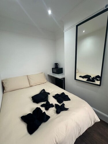 London zone 2 Private room
