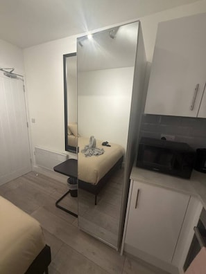 1 bedroom, WiFi
