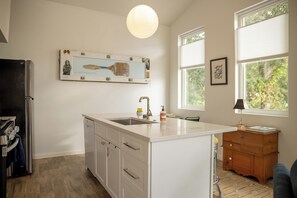 House | Private kitchen - Blue Crest  (Ocean Springs)