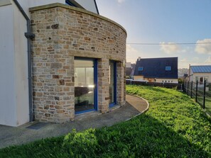 Luokittelematon kuva, 5 kautta 26, painike