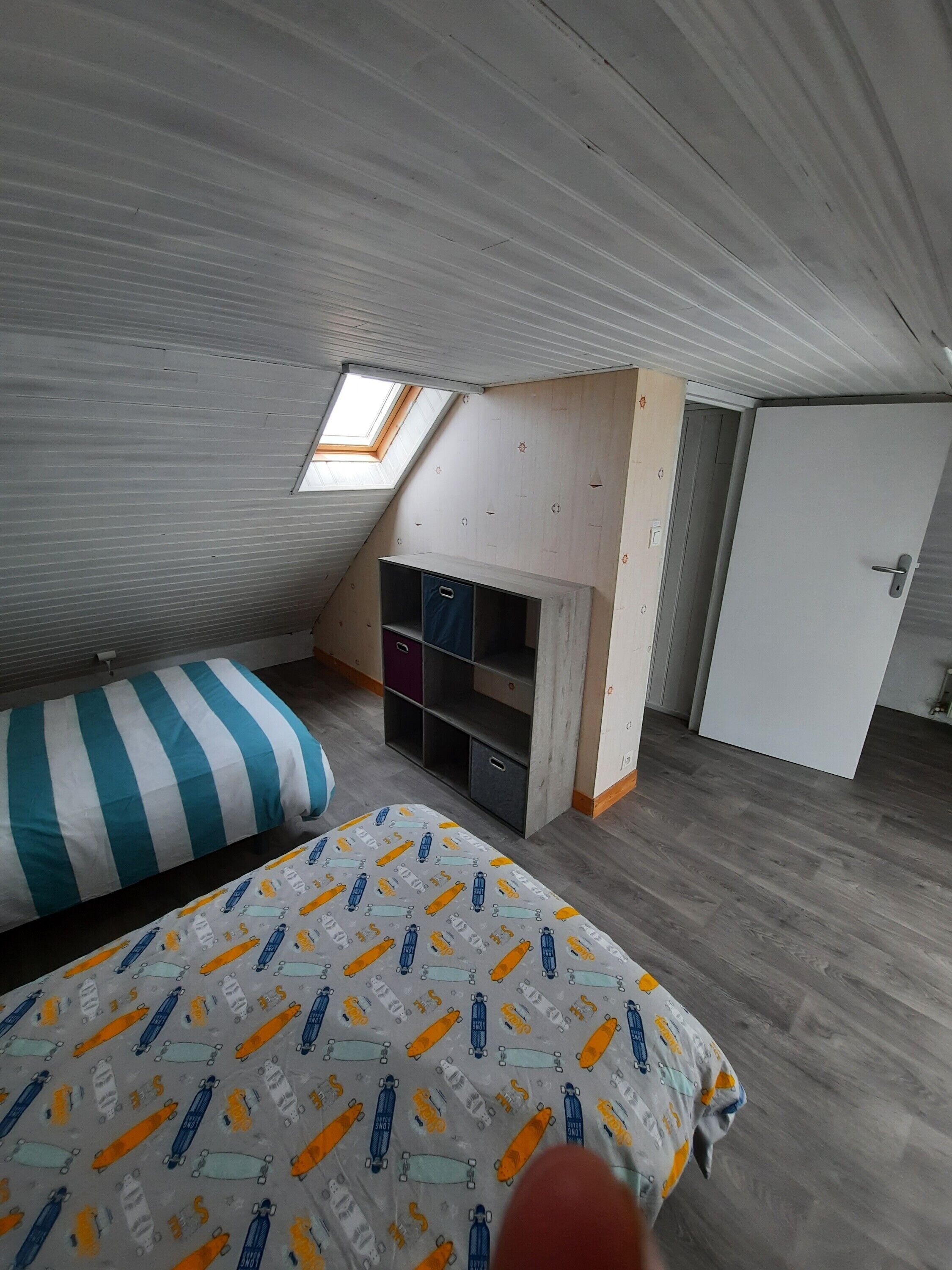 2 slaapkamers, een strijkplank/strijkijzer, wifi, beddengoed