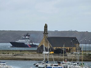 Marina - Peaceful Retreat on the Port of Camaret (Camaret-sur-Mer)