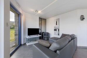 TV - Magical Moments by the Sea (Camaret-sur-Mer)