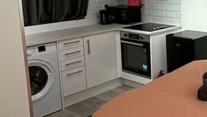 Uklassifisert bilde, 2 av 5, knapp
