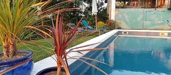 Gîte de charme "Campagne" au calme, dans la nature, avec piscine
