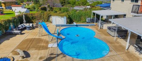 Pool | Slide | Outdoor Seating & Mountain Views