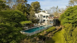 Exterior - Classic Southampton Home, Heated Pool, Close to the Beach, Perfect for... (Southampton)