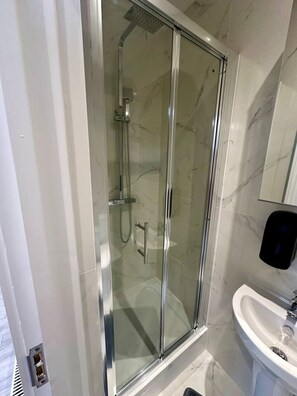 Hair dryer - Flat in Waterloo London (Greater London)