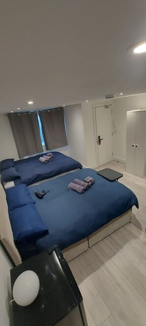 Iron/ironing board, WiFi, bed sheets - Flat in Vauxhall London (Greater London)