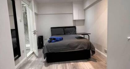 Central London, Zone 2, Studio Flat