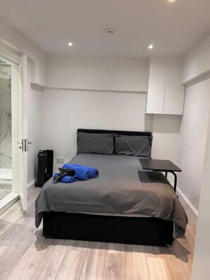 Room - Central London, Zone 2, Studio Flat (Greater London)