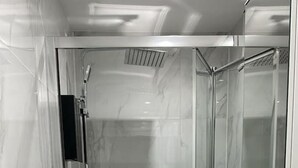 Hair dryer - Flat in Kings Cross London (Greater London)
