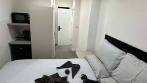1 室のベッドルーム、WiFi
