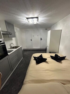 Room - Central London Studio zone 1 (Greater London)