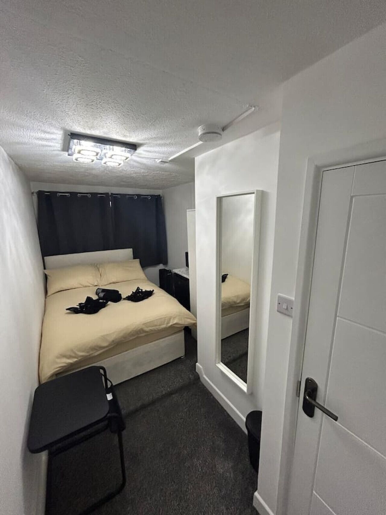 1 bedroom, iron/ironing board, WiFi