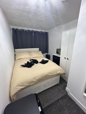1 bedroom, iron/ironing board, WiFi - London Paddington nearby (Greater London)